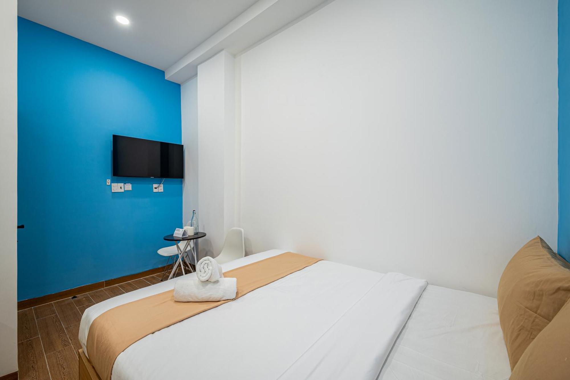 Cozrum Homes - Spring Apartment Ho Chi Minh City